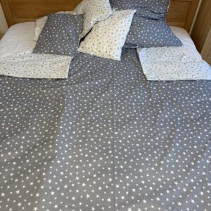 Prémium 100% pamutszatén ágyneműgarnitúra elegáns csillag mintával dupla paplanra, kétoldalas